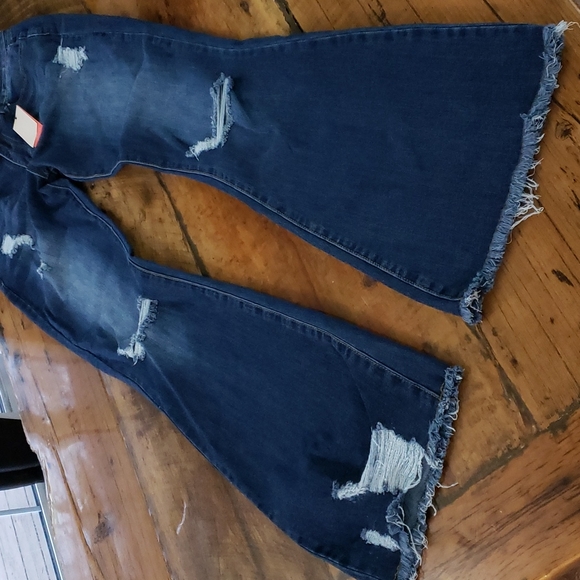 FLAMINGO bell bottom jeans 👖 😍 - Picture 6 of 8
